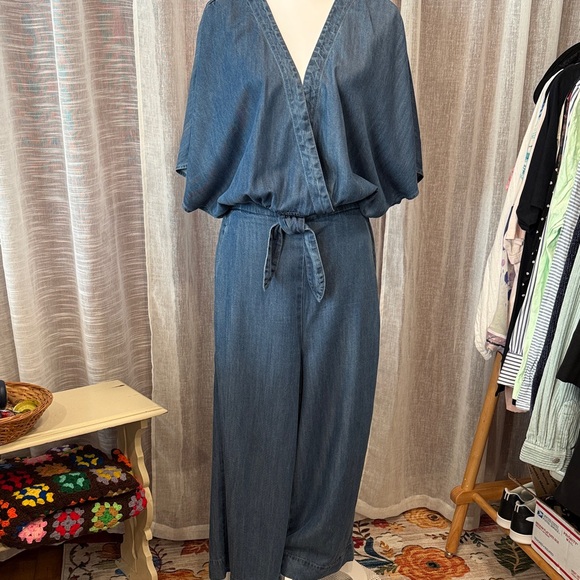 Splendid XL Blue Tencel Chambray Surplice Wide Leg Jumpsuit